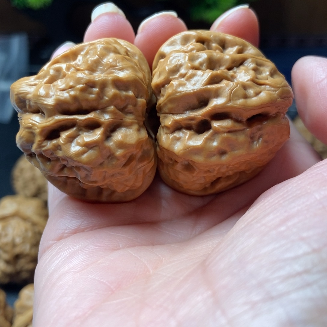 文玩核桃把件蛤蟆头40