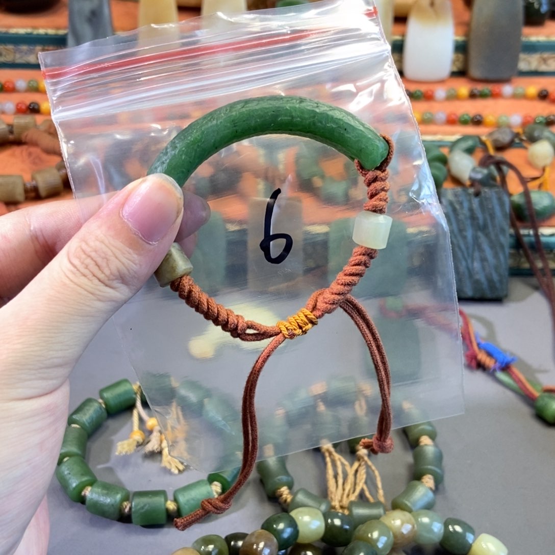 和田玉颈饰未镶嵌【**】