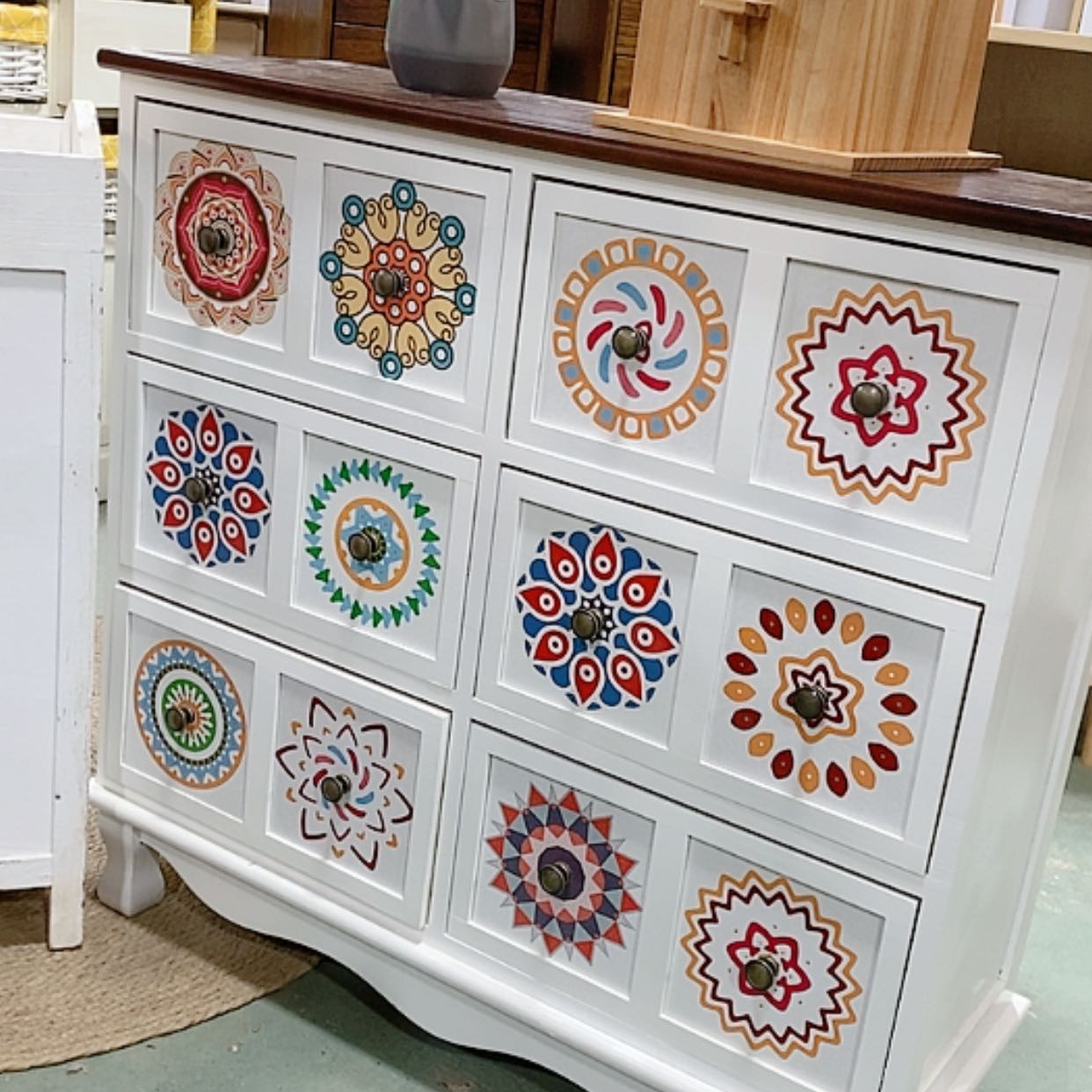 【闪购商品】翻盖塑料这是编号056