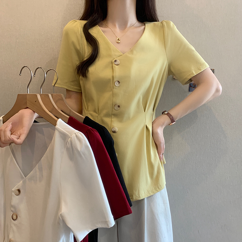 A胖MM大码T恤女夏季显瘦遮肉短袖设计感v领纯色百搭休闲正肩上衣