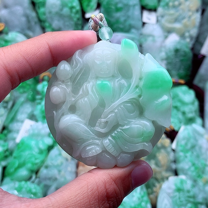 翡翠吊坠(不含链)未镶嵌宇