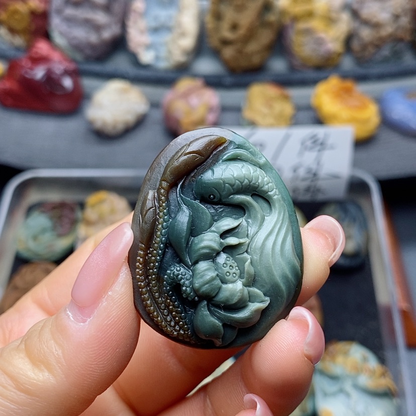 【闪购商品】定制石英质玉吊坠未镶嵌