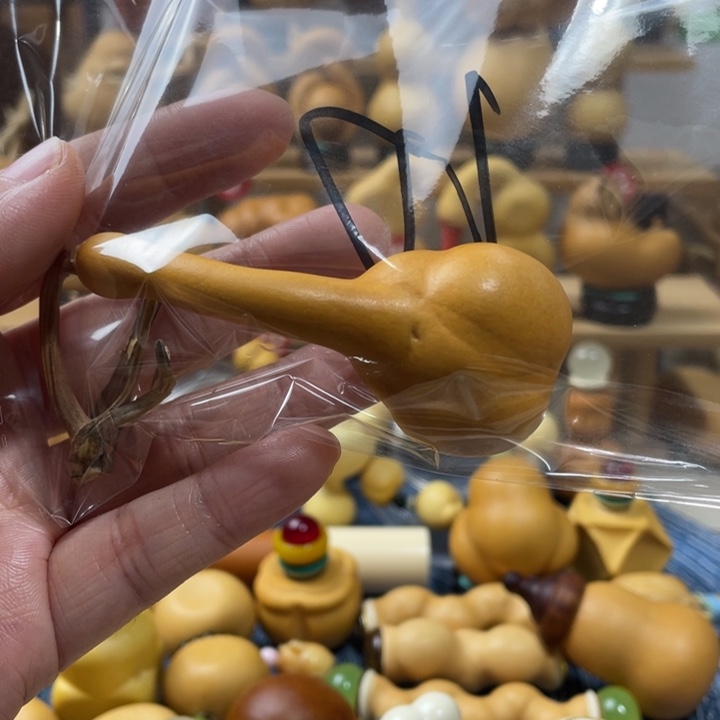 y***i10美好的一天从吃瓜开始啦打