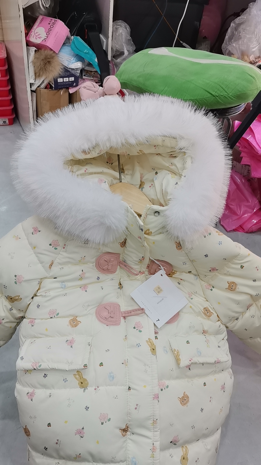 童装实体店断码清仓