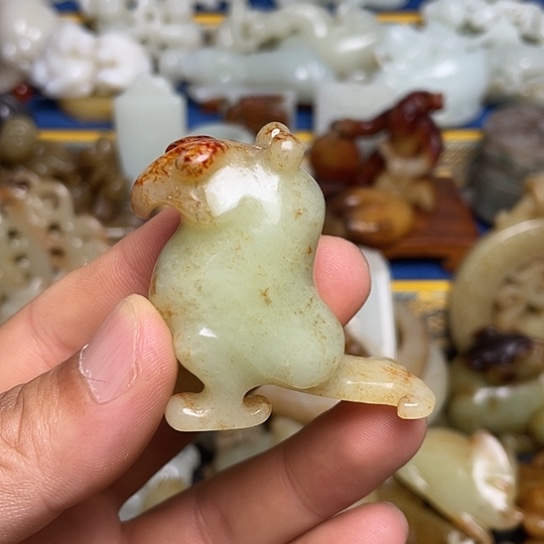 天***声和田玉未镶嵌挂件