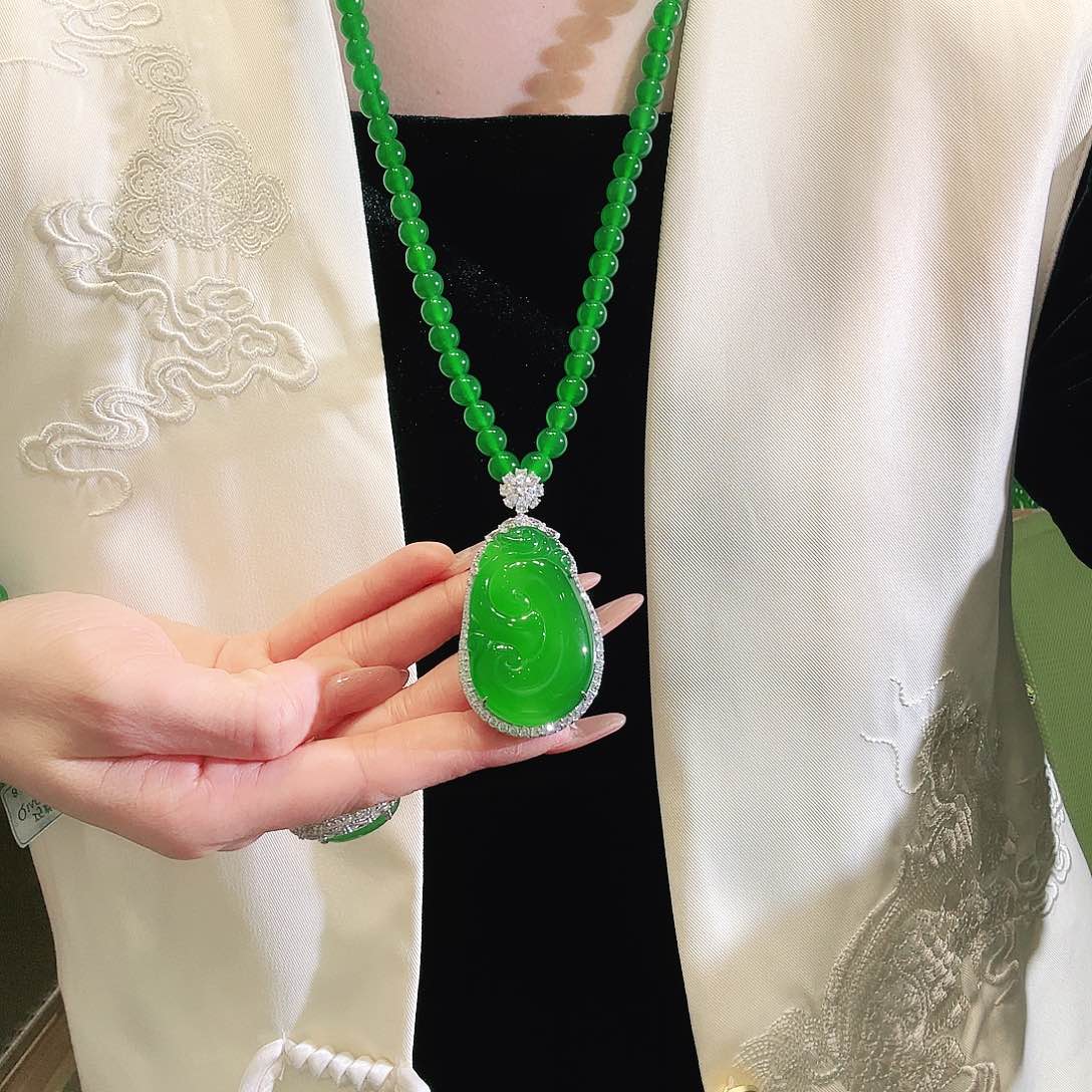 玛瑙/玉髓珠链未镶嵌