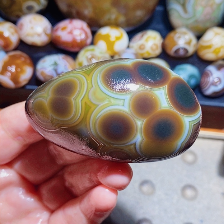 未镶嵌玛瑙/玉髓珠宝半成品127