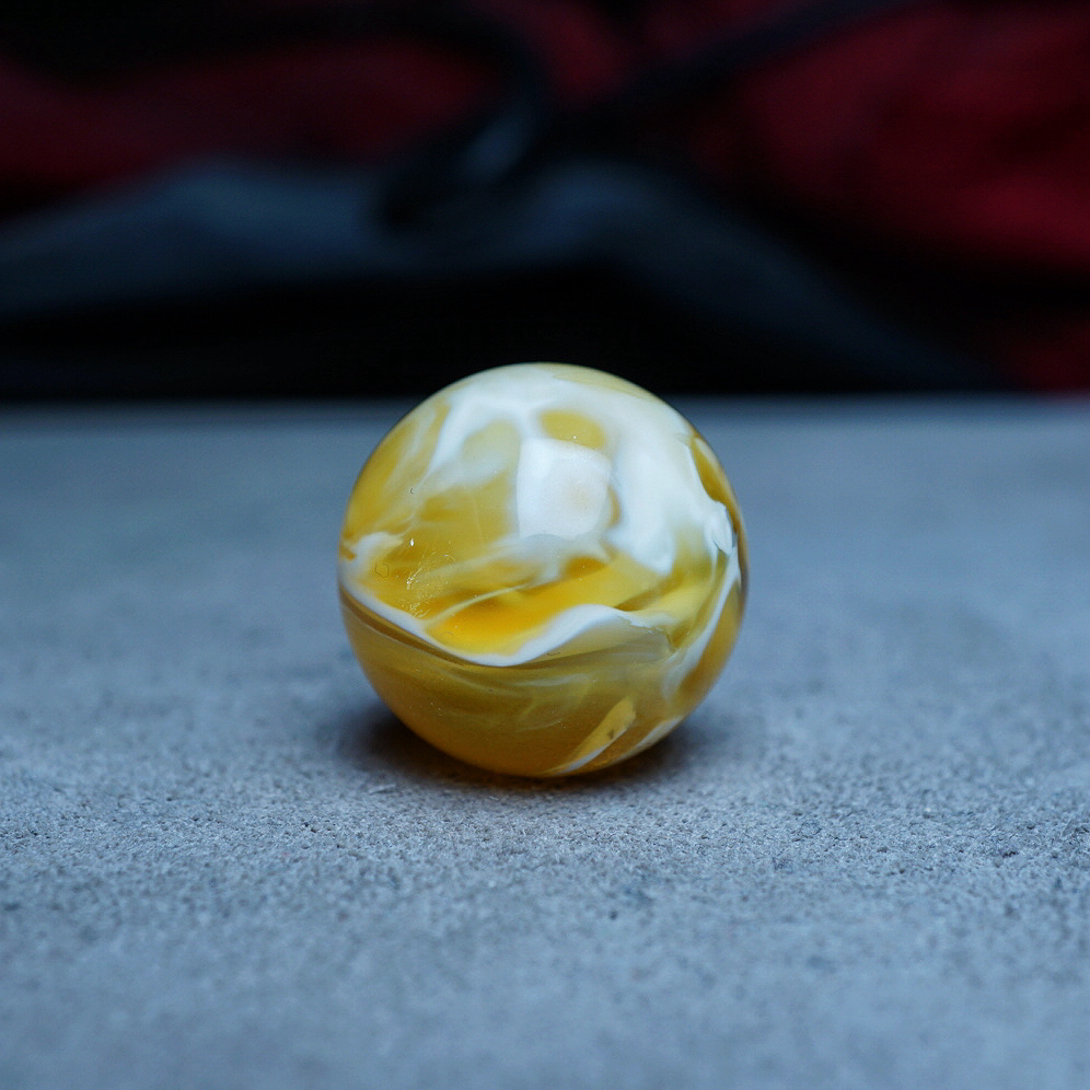 【段掌柜·19.1mm荧光拉丝金瓷白瑕疵款】天然原矿琥珀蜜蜡圆珠