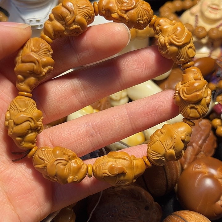 手串/手链橄榄核拜佛弥勒