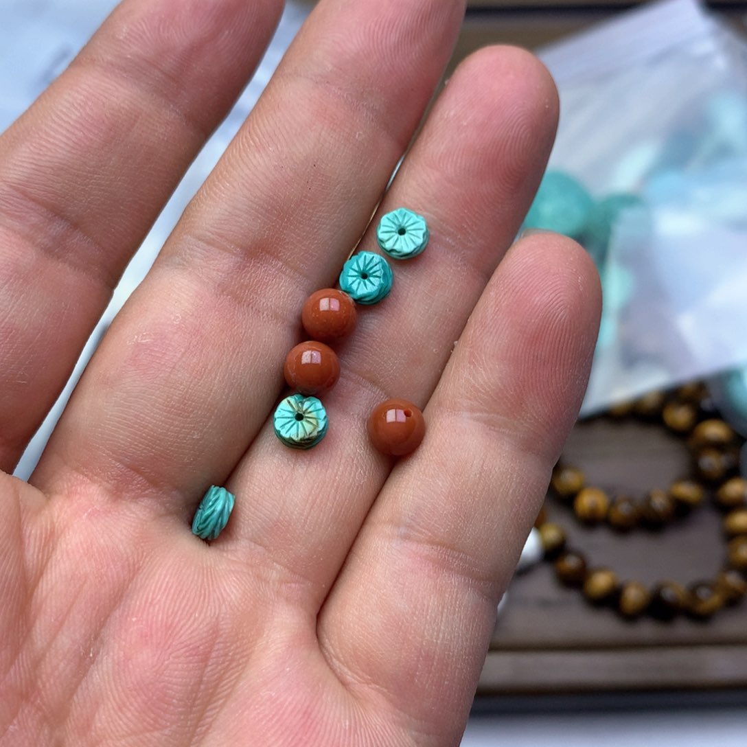 南红玛瑙雕刻未镶嵌