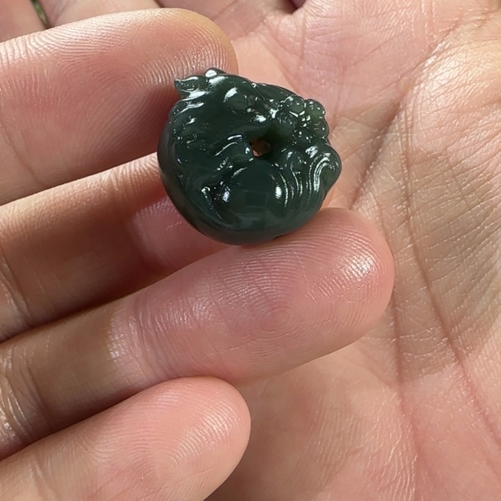 和田玉未镶嵌颈饰福利