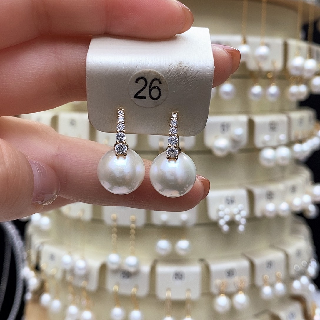 银S925镶嵌淡水珍珠耳饰