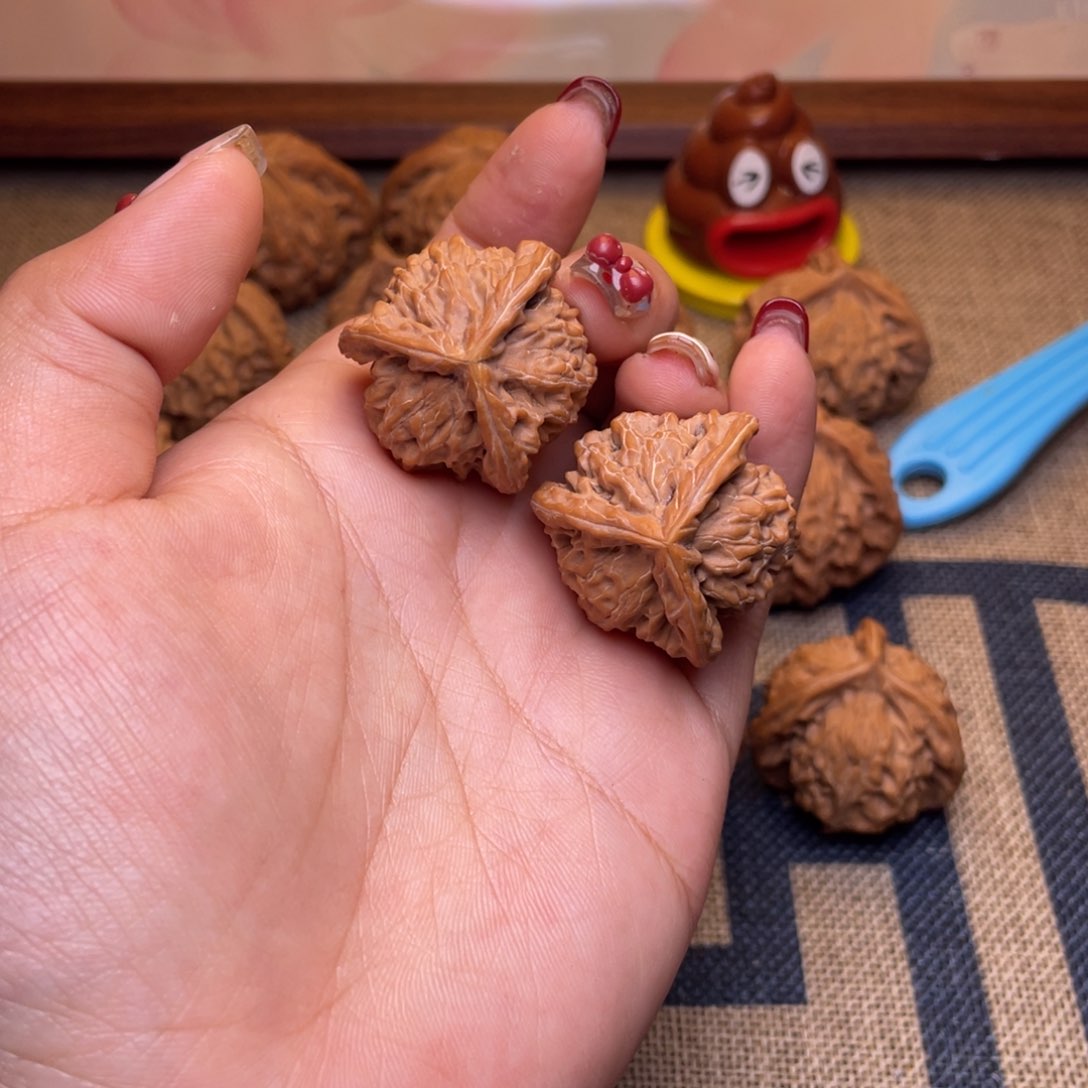 32尺寸盘山公子帽三棱球奔