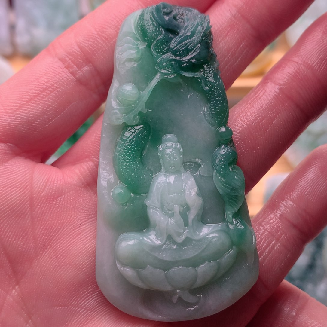 定制翡翠未镶嵌全****理御龙观音