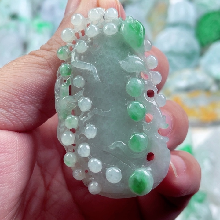 翡翠未镶嵌吊坠(不含链)