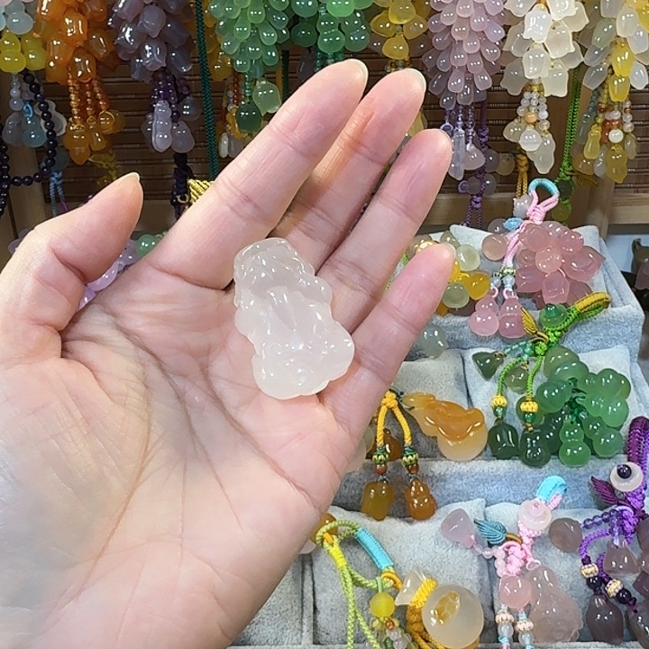 菜***鱼玛瑙/玉髓未镶嵌钥匙挂件