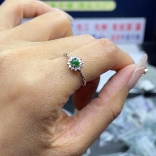 【闪购商品】翡翠手链未镶嵌翡翠首饰翡翠a货