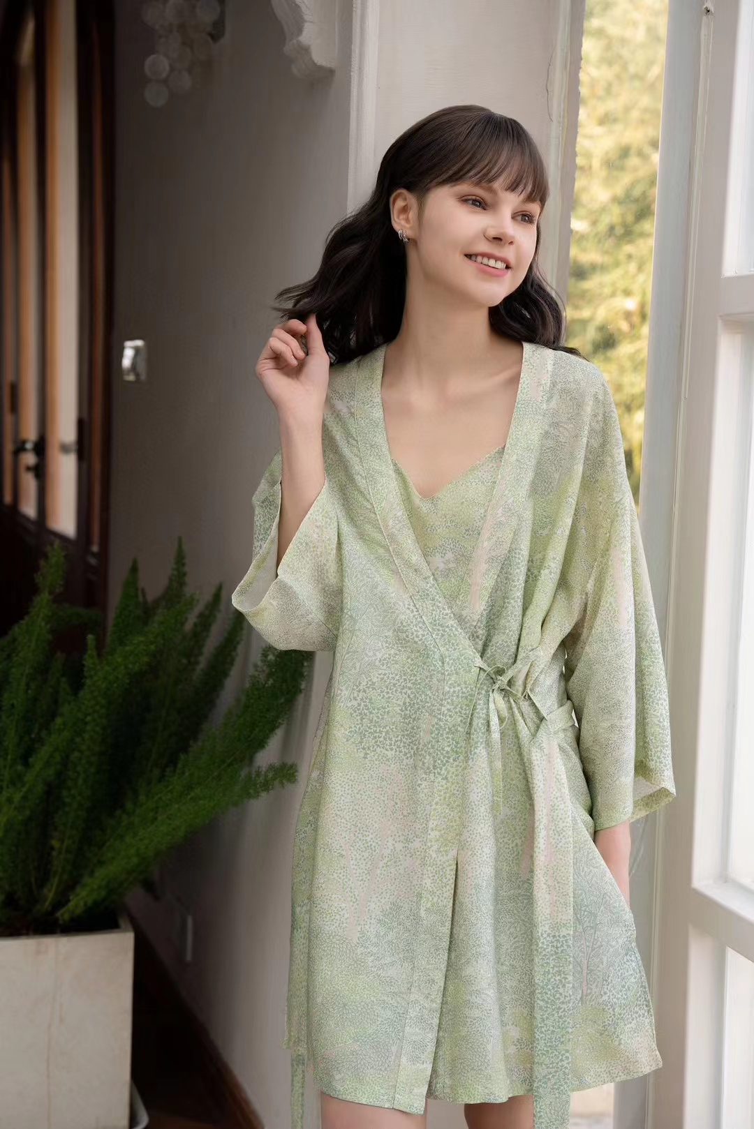 天丝吊带夏季休闲睡袍套装薄款宽松春夏时尚中长款长袖上衣外披