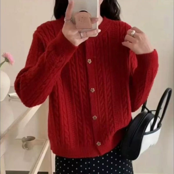 2025春季新款宽松短款毛衣外套韩系圆领麻花纹精致扣针织开衫女