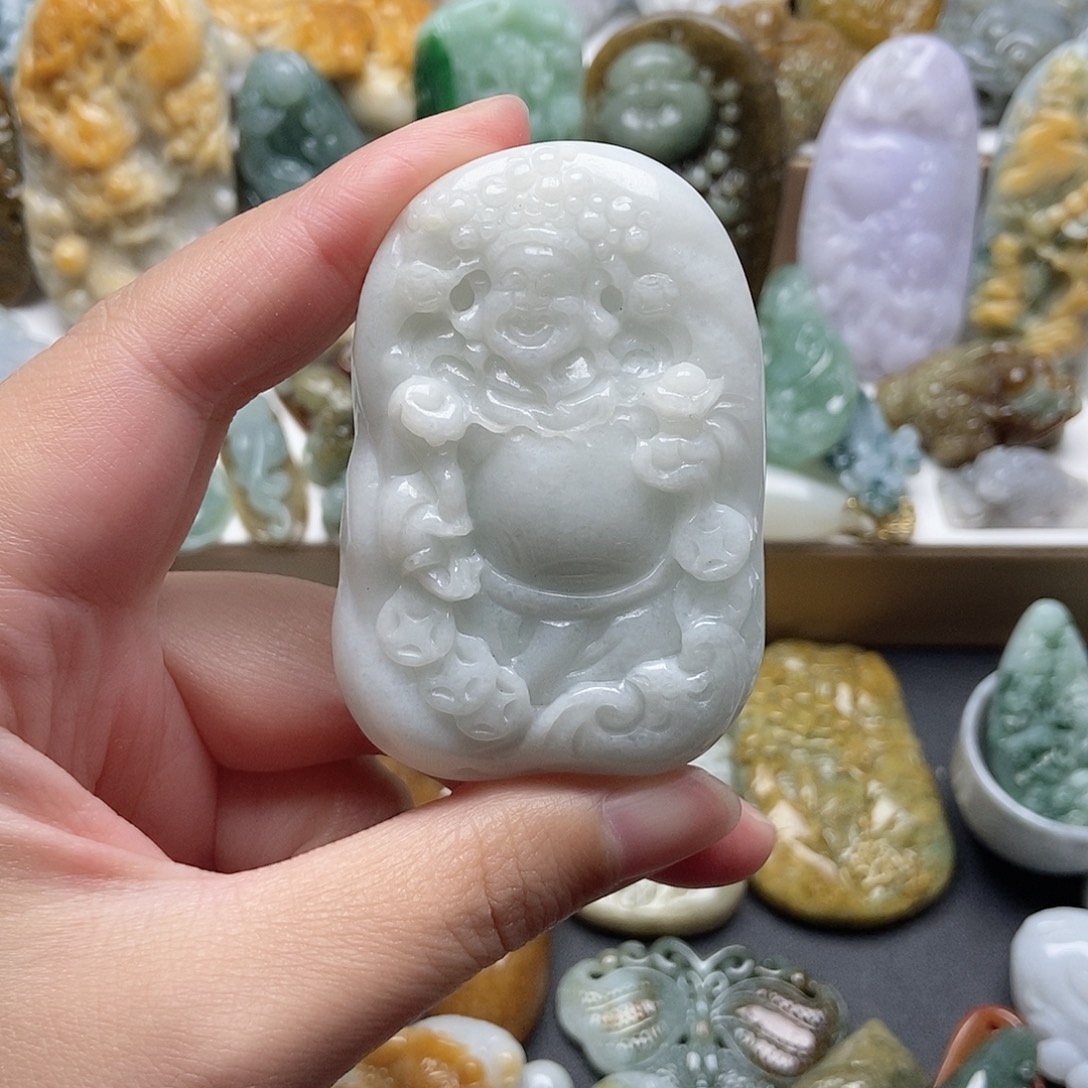 翡翠未镶嵌颈饰翡翠