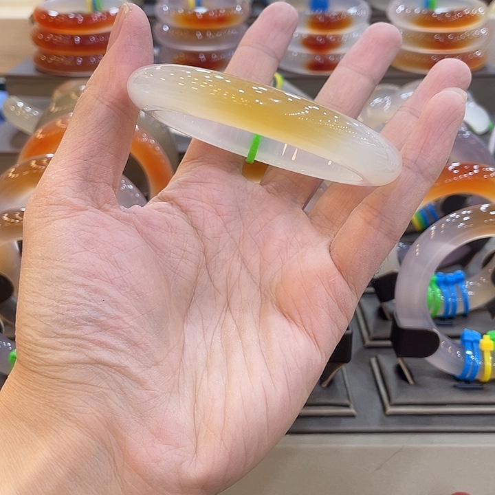 玛瑙/玉髓未镶嵌手镯13