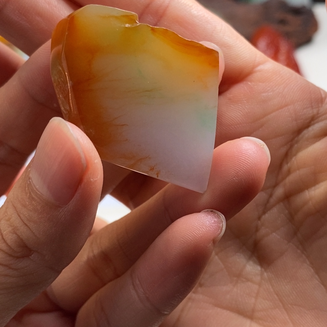 钱***翻定制翡翠未镶嵌包工