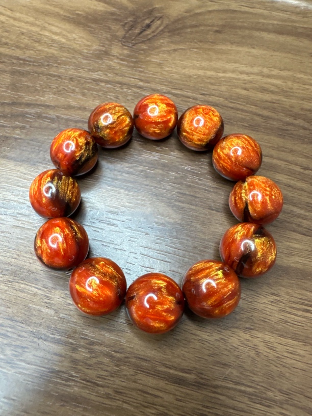 K131精品金丝楠手串无礼盒