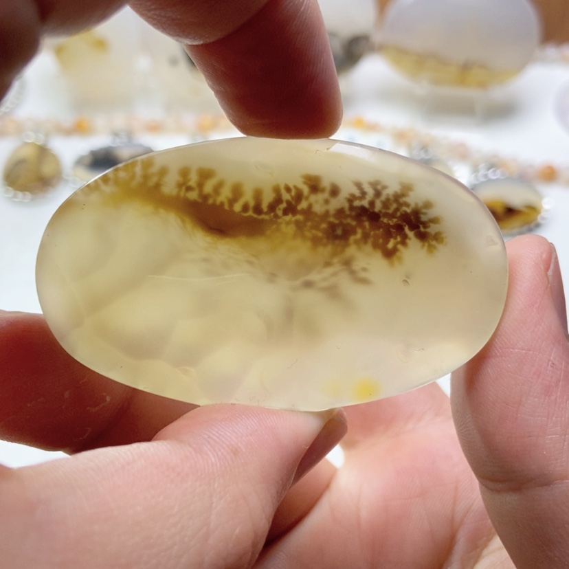 【闪购商品】玛瑙/玉髓未镶嵌颈饰