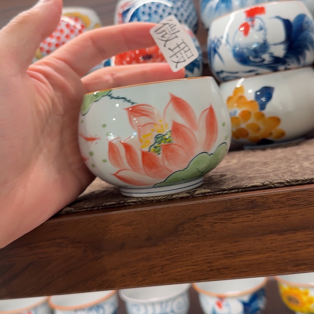 釉下手绘茶具微瑕