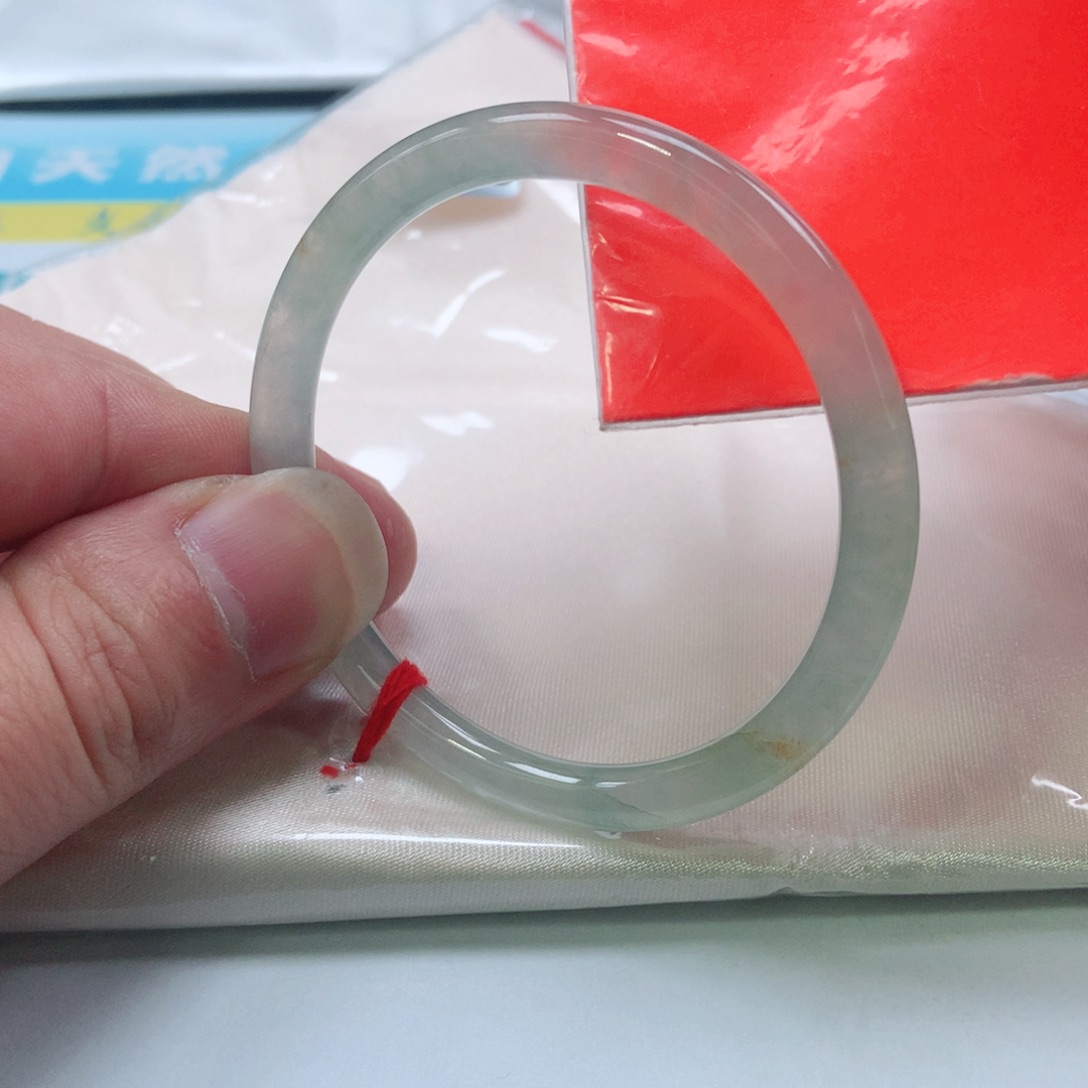 翡翠手镯未镶嵌0476号