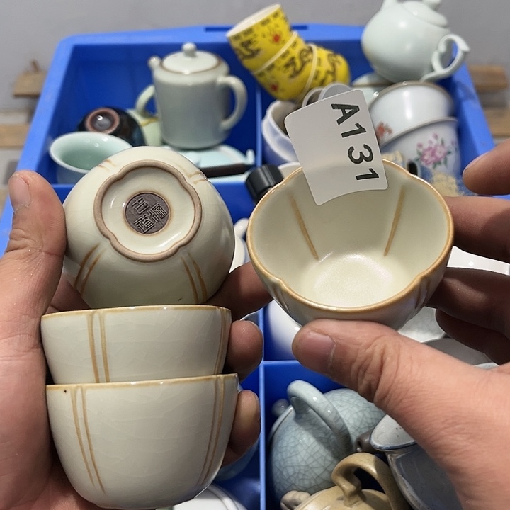 茶具默认微瑕瓷器、茶具、壶、摆件，介意勿拍 