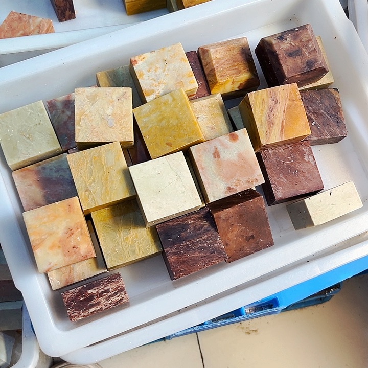 巴林石印石狂*晚上给大家