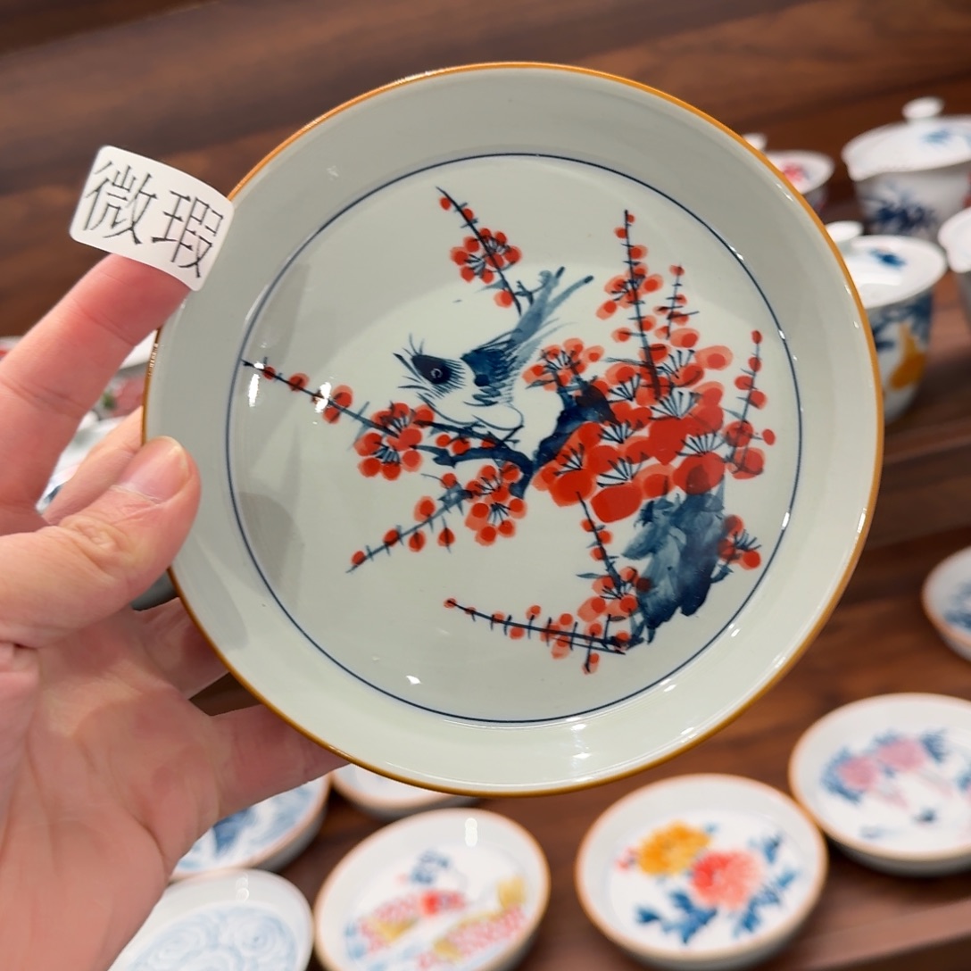 釉下手绘茶具微瑕