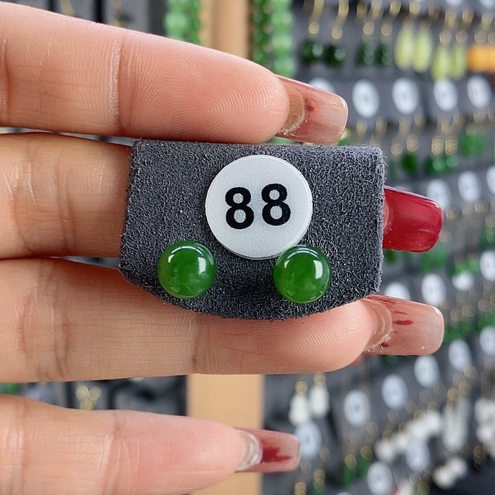 和田玉耳饰18K金镶嵌