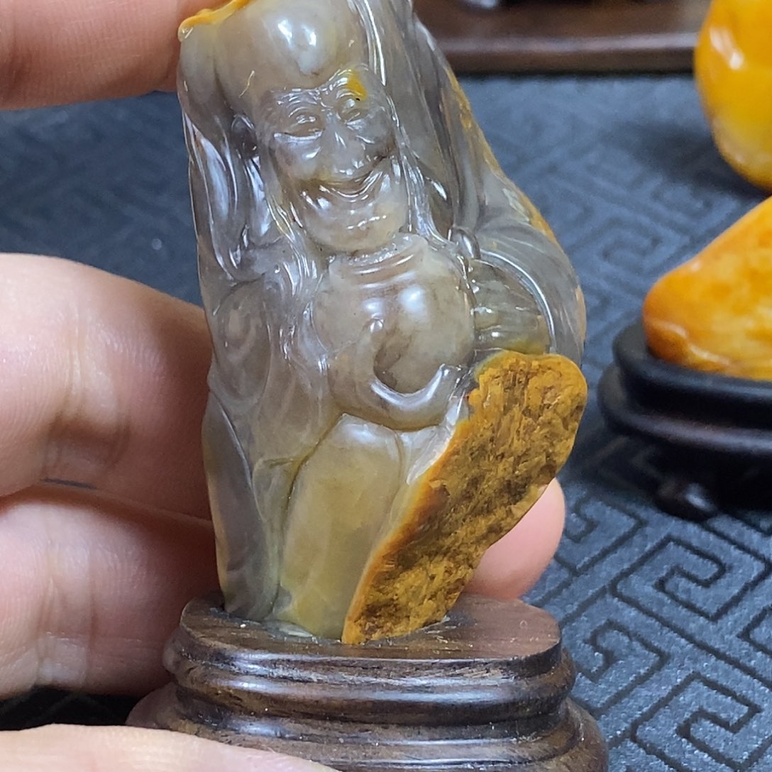 静***流寿山石印石灰田黄