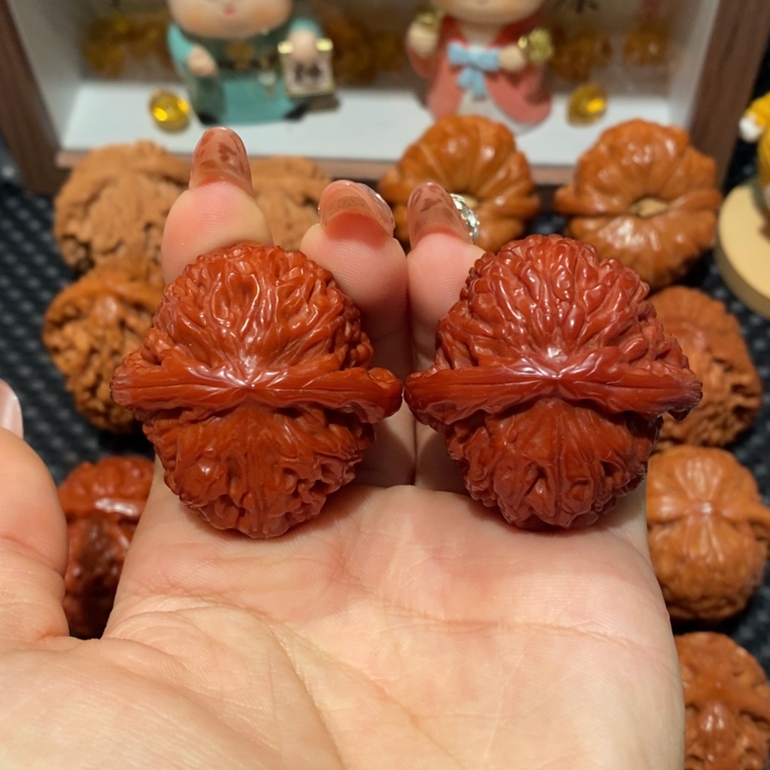 桃核吊坠39.2玉化白狮子，1092