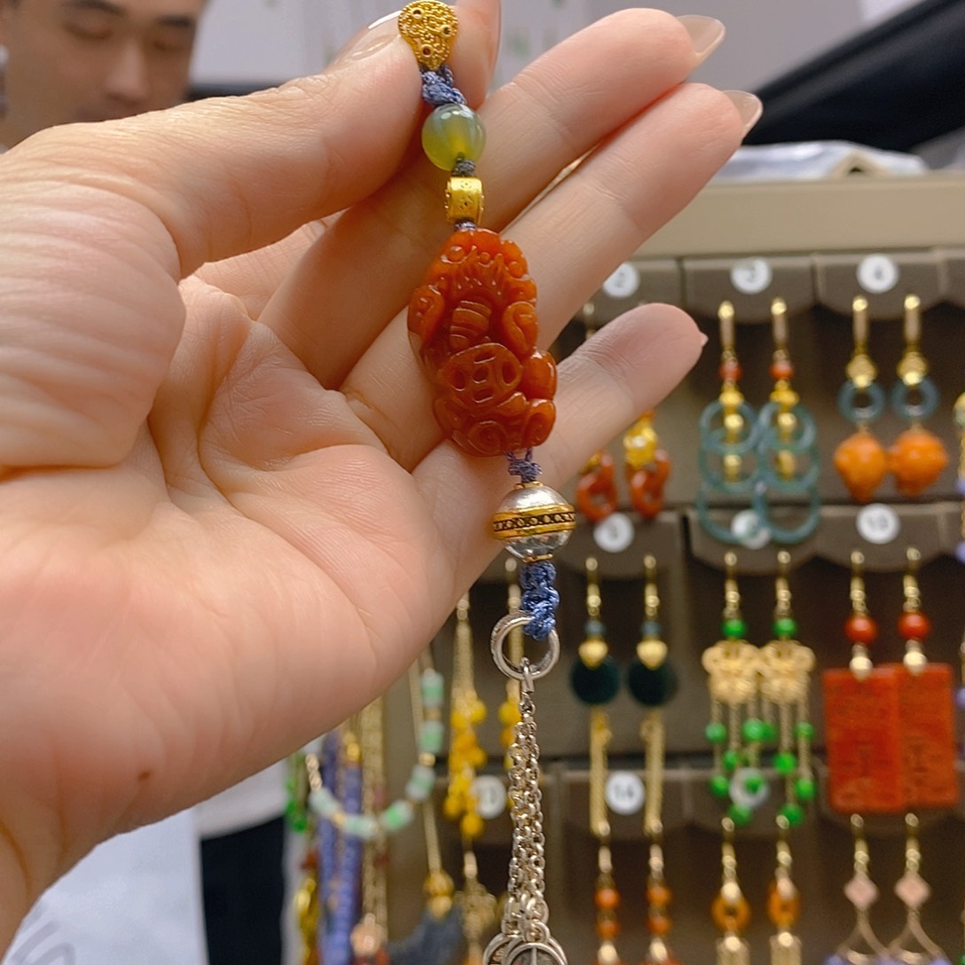 翡翠合金耳饰翡翠