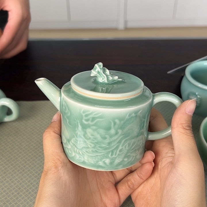 龙泉云间青瓷小米茶器