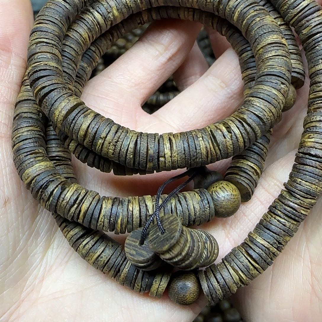 沉香沉香碎屑+沉水浮0.8片片珠多圈34克加