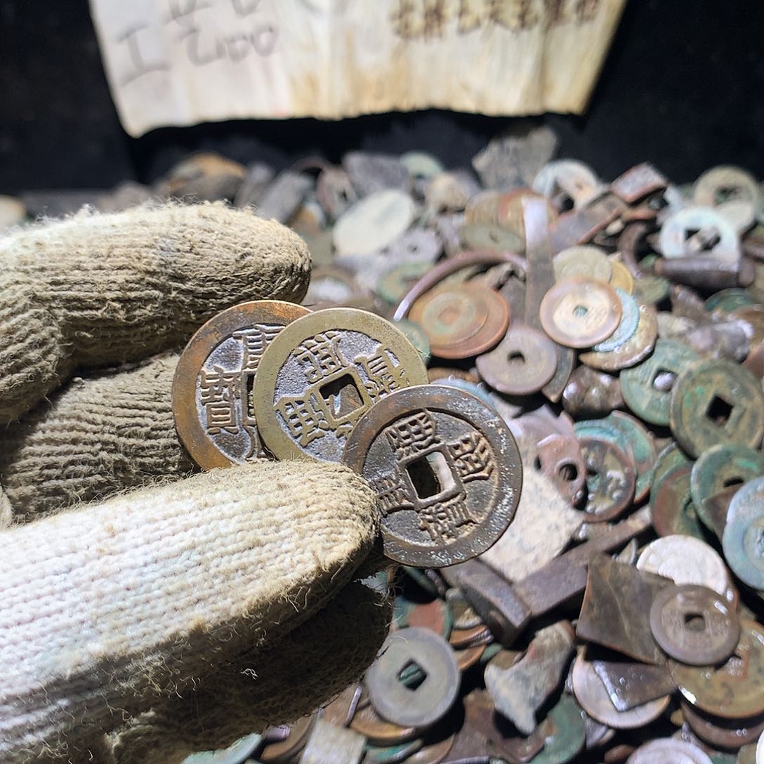 笠***言小杨小杨工艺品手机挂件