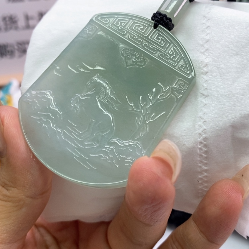 【闪购商品】翡翠颈饰未镶嵌翡翠