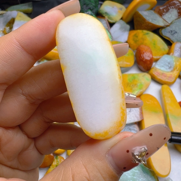 未镶嵌挂件翡翠夜**窗翡翠