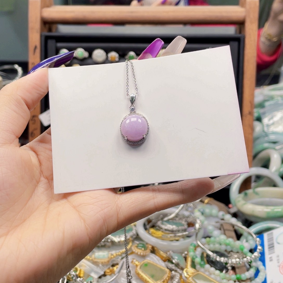 翡翠未镶嵌颈饰天然翡翠Ａ货