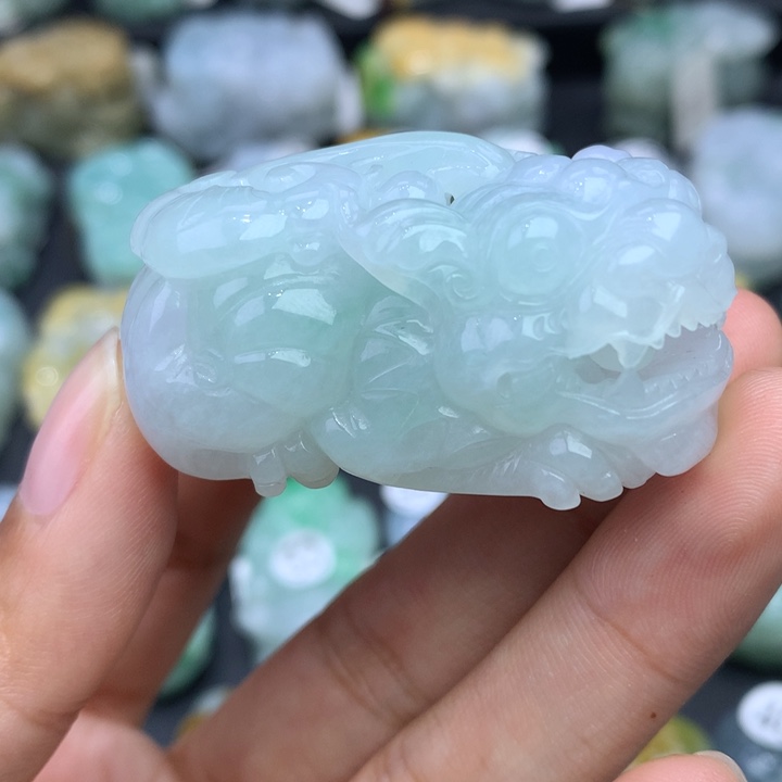 翡翠颈饰未镶嵌天然缅甸翡翠