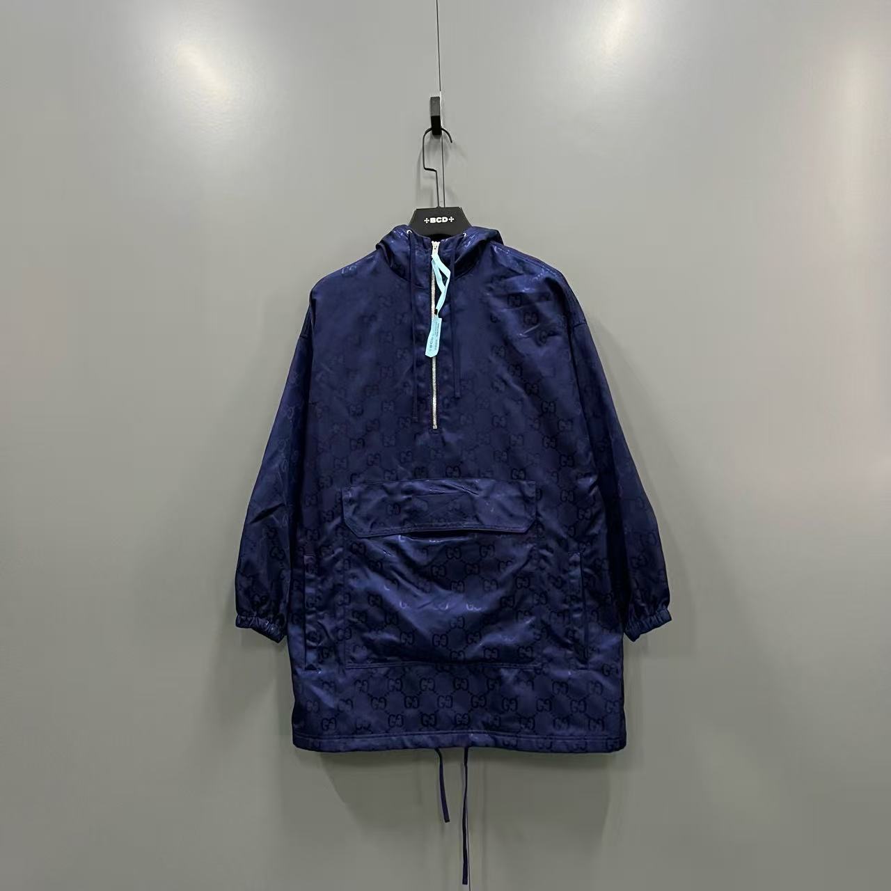 未使用 GUCCI/古驰 暗纹满印GG半拉链冲锋衣 38码/15606/C204790