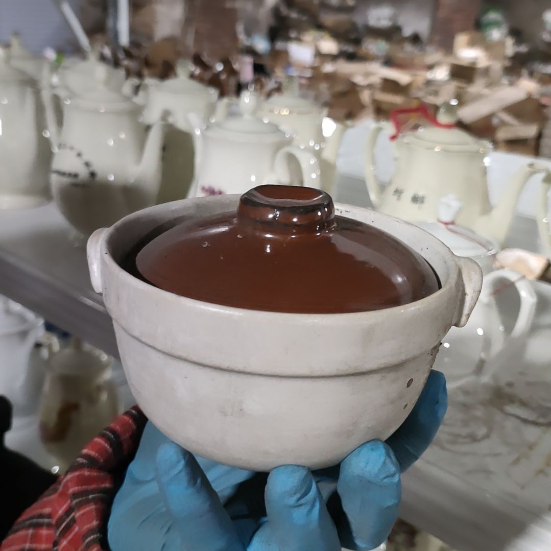 摆件陶瓷盘子碗啥都有