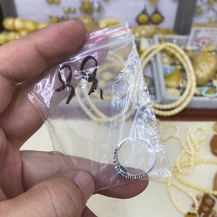 蜜蜡银S925镶嵌裸石戒指