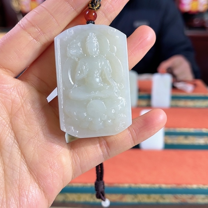 和田玉吊坠未镶嵌