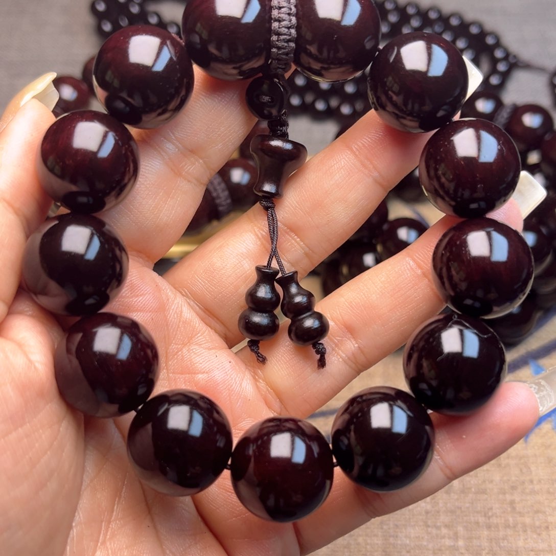 檀香紫檀（小叶紫檀）1.8 13颗