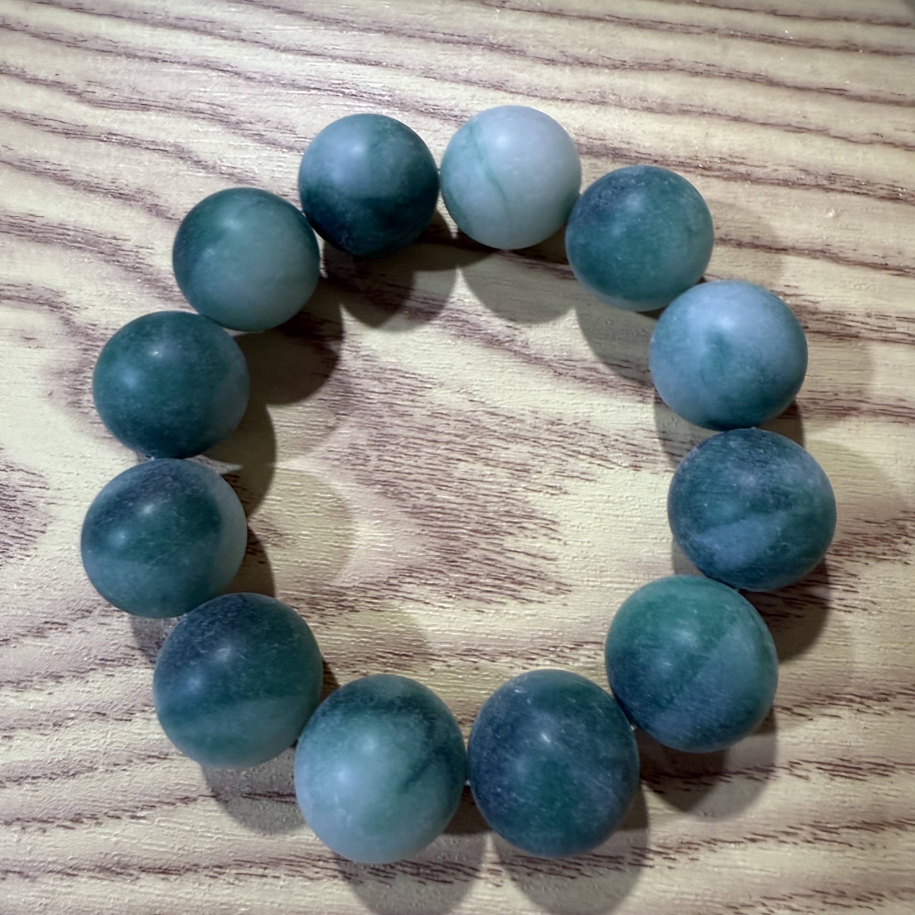 精品万物生昆仑飘雪手链丫7327